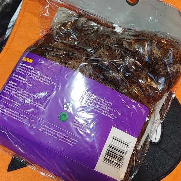 Renaissance Wig - Picture 2 of 2